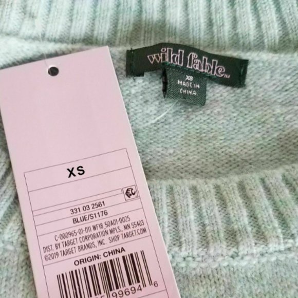 Wild Fable Women's Lt Blue Soft Puffy Sleeve Cropped Crewneck Sweater XS NWT - Picture 10 of 11